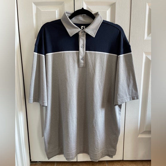 FootJoy FJ XL Grey and Navy shirt sleeve Premium Golf Polo - Picture 2 of 6